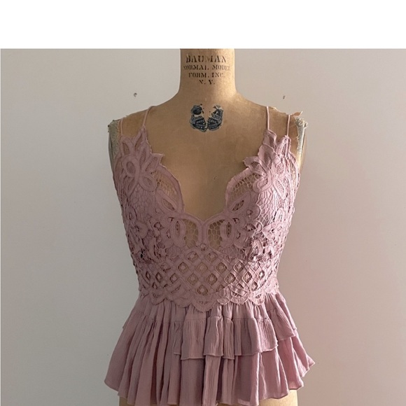 Free people] Rose lace Cami Crop Bra top. - Picture 4 of 14